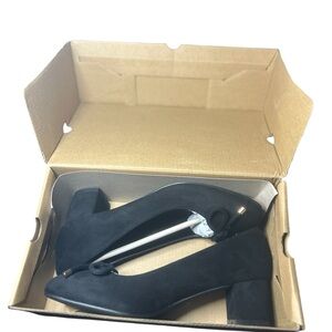 Chic Black Women's Block Heel Pumps